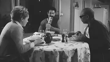 Zasłona do filmu "Człowiek Pies" #865079