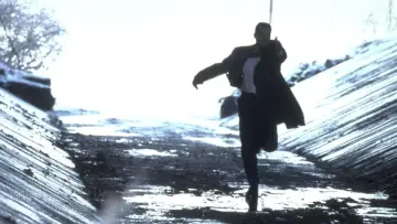 Zasłona do filmu "Na tropie zła" #385499