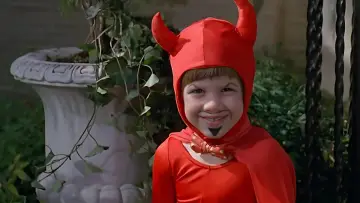 Zasłona do filmu "Kochany Urwis" #881977