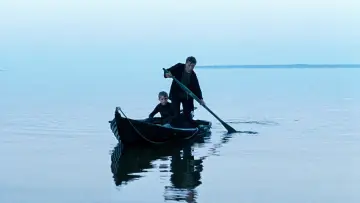 Zasłona do filmu "Powrót" #987064