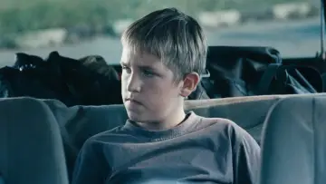 Zasłona do filmu "Powrót" #987085