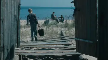 Zasłona do filmu "Powrót" #987087