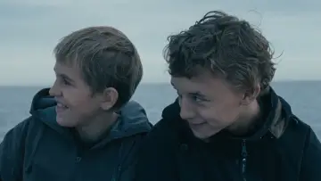 Zasłona do filmu "Powrót" #987088