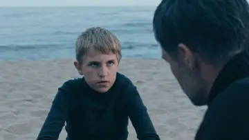 Zasłona do filmu "Powrót" #987108