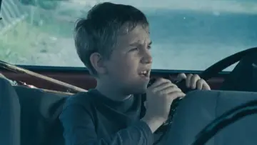 Zasłona do filmu "Powrót" #987113