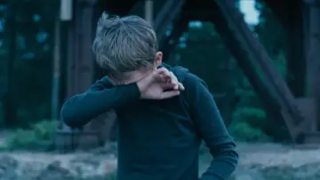 Zasłona do filmu "Powrót" #987118