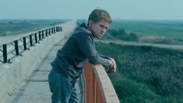 Zasłona do filmu "Powrót" #987122