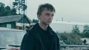 Zasłona do filmu "Powrót" #987123