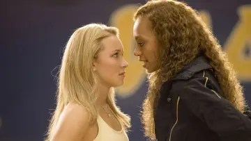 Zasłona do filmu "Dziewczyny z drużyny 3: Wszystko albo nic" #272421