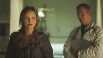 Zasłona do filmu "Delikatna" #282753