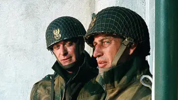 Zasłona do filmu "Orzeł Wylądował" #385242