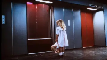 Zasłona do filmu "De Lift" #438569