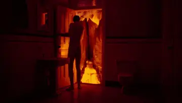 Zasłona do filmu "Odmienne stany świadomości" #996244