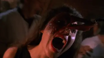 Zasłona do filmu "Hellraiser 3. Piekło na Ziemi" #1202052