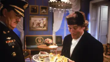 Zasłona do filmu "Zabaweczki" #727399