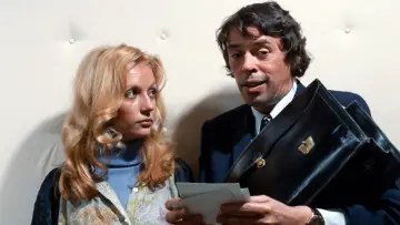 Zasłona do filmu "Natręt" #1119608