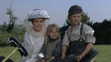 Zasłona do filmu "Nasz cudowny samochodzik" #892478