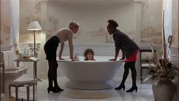 Zasłona do filmu "Niesforna Zuzia" #285897