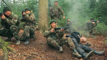 Zasłona do filmu "Dog Soldiers" #269363