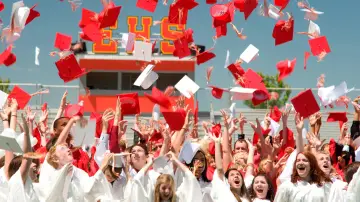Zasłona do filmu "High School Musical 3: Ostatnia klasa" #278618