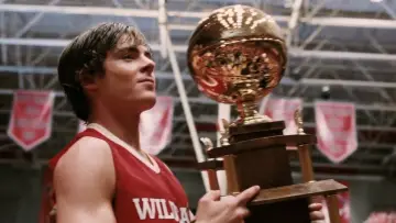 Zasłona do filmu "High School Musical 3: Ostatnia klasa" #721452