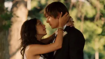 Zasłona do filmu "High School Musical 3: Ostatnia klasa" #721460