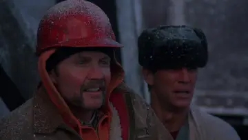 Zasłona do filmu "Uciekający pociąg" #251289
