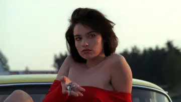 Zasłona do filmu "Betty" #485187
