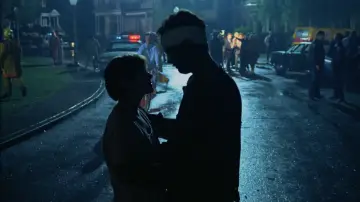 Zasłona do filmu "Na przedmieściach" #915744
