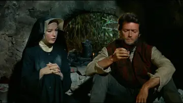 Zasłona do filmu "Dwa Muły Siostry Sary" #1806173