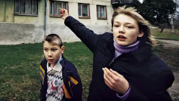 Zasłona do filmu "Lilja 4-ever" #886906