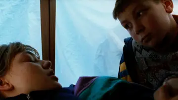 Zasłona do filmu "Lilja 4-ever" #886982