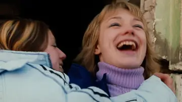 Zasłona do filmu "Lilja 4-ever" #887024