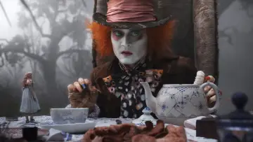 Zasłona do filmu "Alicja w Krainie Czarów" #584372