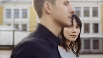 Zasłona do filmu "Reprise. Od początku raz jeszcze..." #1124181