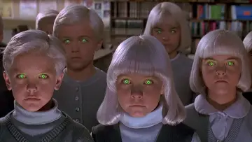 Zasłona do filmu "Wioska przeklętych" #1001827