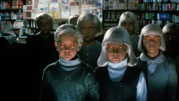 Zasłona do filmu "Wioska przeklętych" #1001828