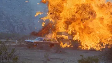 Zasłona do filmu "Wzgórza mają oczy" #300351