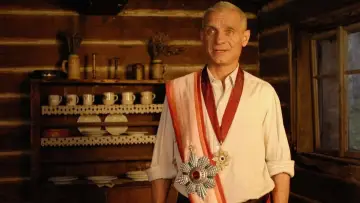 Zasłona do filmu "Obsługiwałem angielskiego króla" #412682