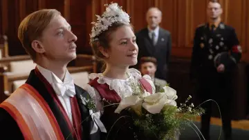 Zasłona do filmu "Obsługiwałem angielskiego króla" #412685