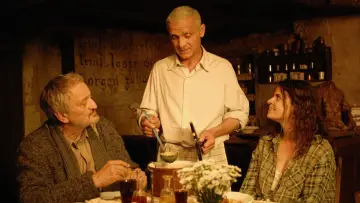 Zasłona do filmu "Obsługiwałem angielskiego króla" #412686