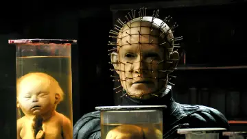 Zasłona do filmu "Hellraiser VIII: Hellworld" #379321