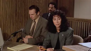 Zasłona do filmu "Podejrzany" #386667