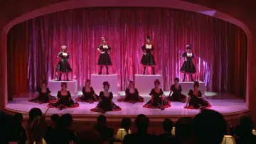 Zasłona do filmu "Victor, Victoria" #972827