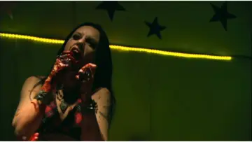 Zasłona do filmu "Striptizerki zombie" #679346