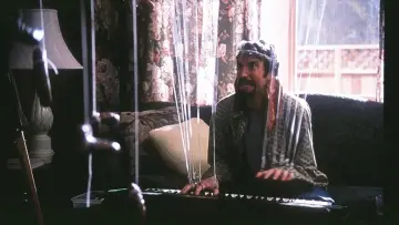 Zasłona do filmu "Luźny gość" #419108