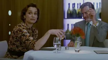 Zasłona do filmu "Facet do towarzystwa" #1853832