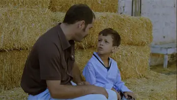 Zasłona do filmu "Babam ve Oğlum" #1027346