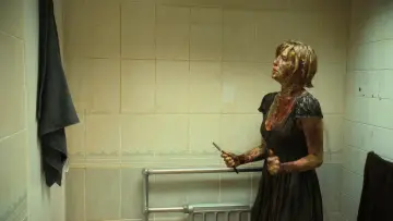 Zasłona do filmu "Rajskie Jezioro" #700732