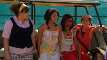 Zasłona do filmu "High School Musical 2" #647035